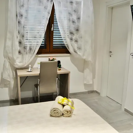 B&B Villa Asia 3* Σουλμόνα