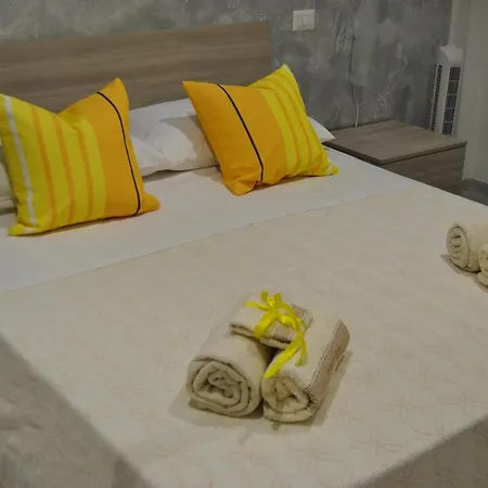 B&B Villa Asia Bed and Breakfast Σουλμόνα